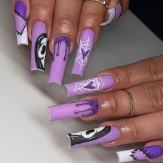 purple-Halloween-nail-ideas