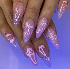 purple-Halloween-nail-ideas